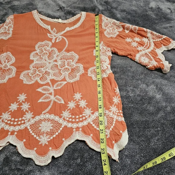 Solitaire Embroidered Boho Top Scalloped Trim Apricot/ White  Medium - Picture 5 of 9